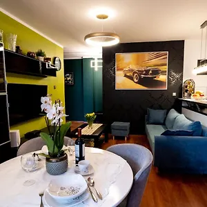 Torre Verona - 70m2, Terrace, Garage , Krakow Poland